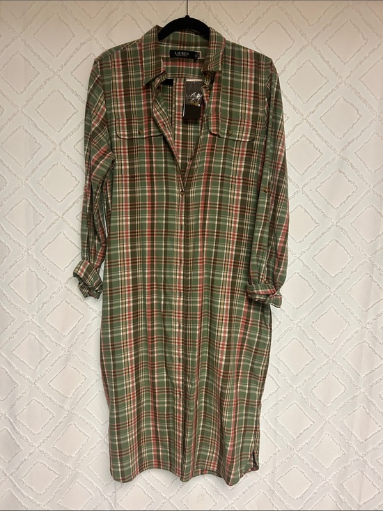 Lauren Ralph Lauren Dresses & Skirts - Larkins Green Plaid Shirt Dress/Duster with belt